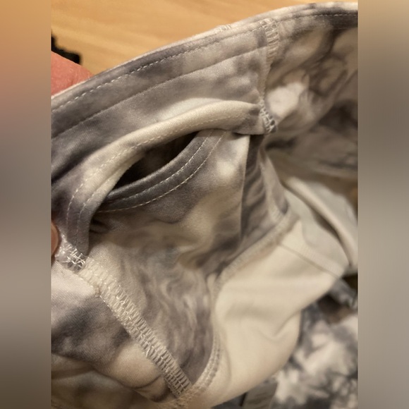 Athleta Tye-Dye Leggings, Size S - Picture 8 of 8
